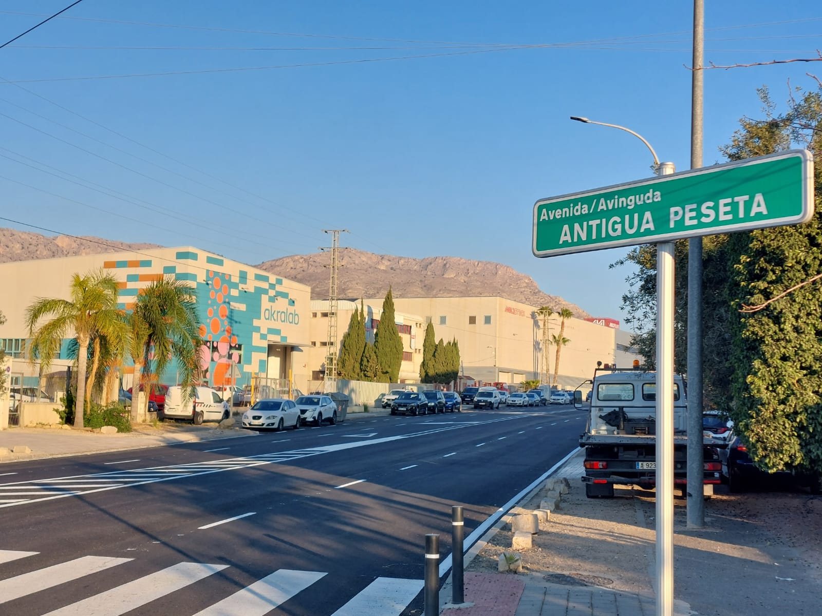 Avenida de la Antigua Peseta en Las Atalayas