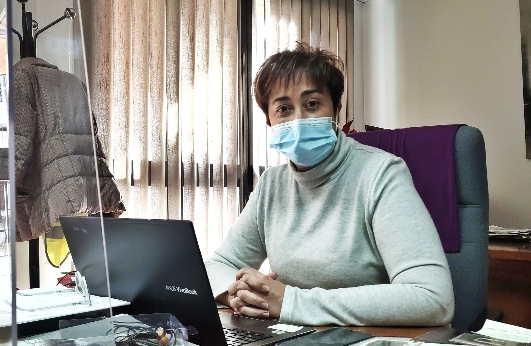 La alcaldesa de Moriles, Francisca Carmona, es la portavoz de los alcaldes y alcaldesas del PSOE e Izquierda Unida del Sur de Córdoba que reclaman un área sanitaria propia para la Campiña Sur