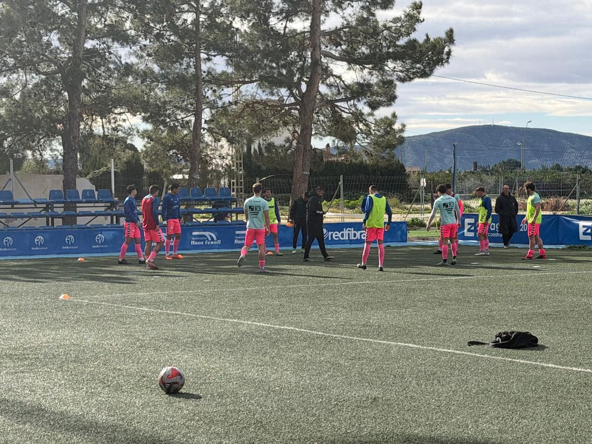 Un Olímpic de dos caras rescata un punto a domicilio