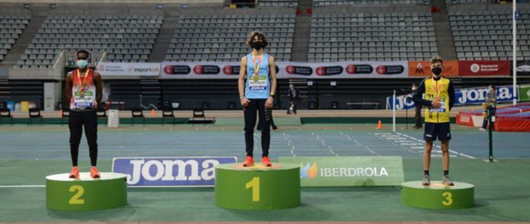 Mesfin en el podio de los campeonatos 
