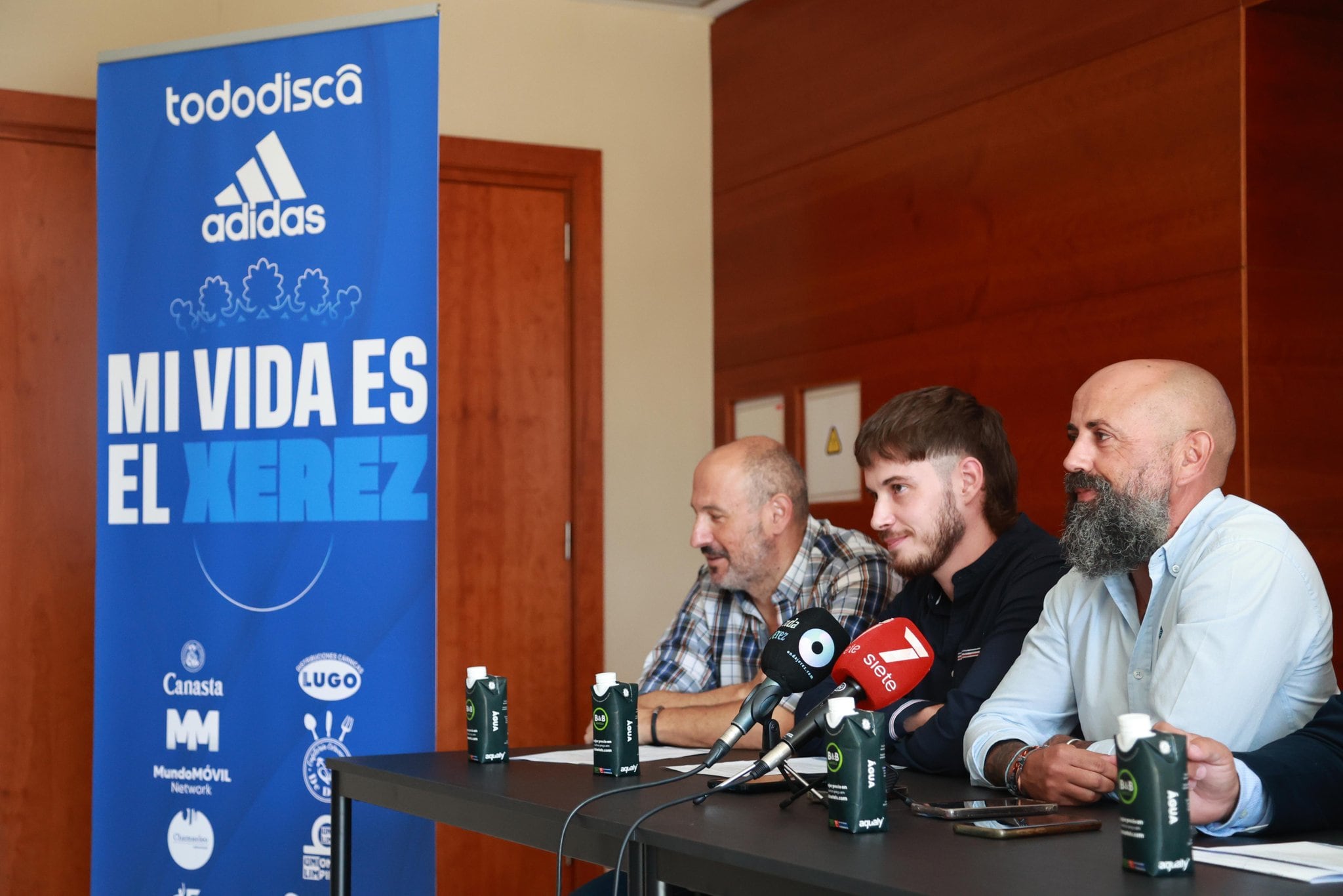 Presentación de la campaña de abonados del Xerez CD en la temporada 24/25