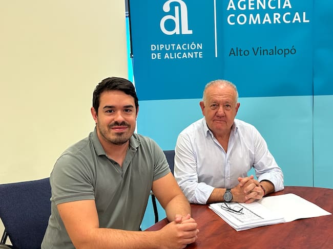 Salguero con el Diputado Sebastian Cañadas