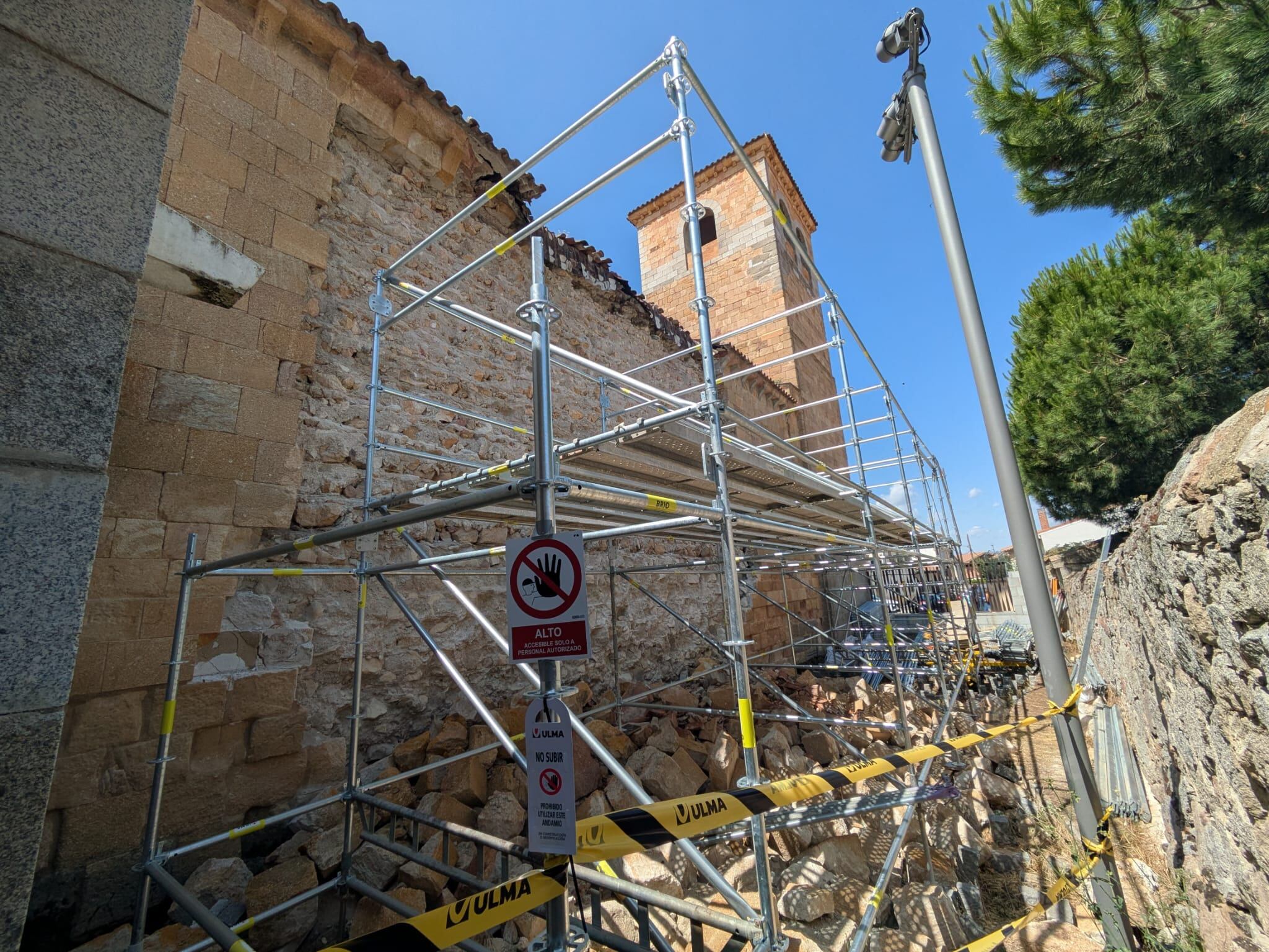 Obras de consolidación iglesia románica de San Andrés