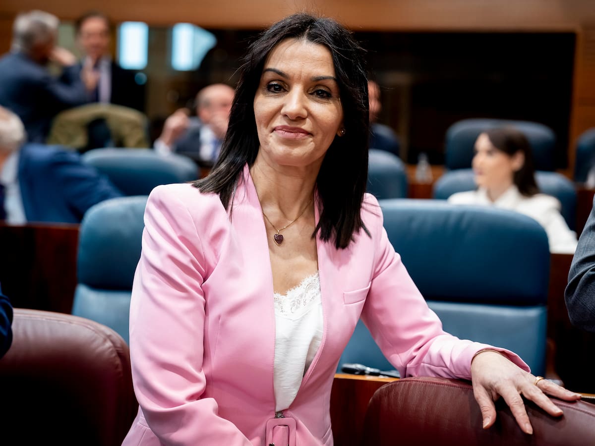 La consejera de Educación afirma que las familias del Yvonne Blake de Fuenlabrada “pueden estar tranquilas”