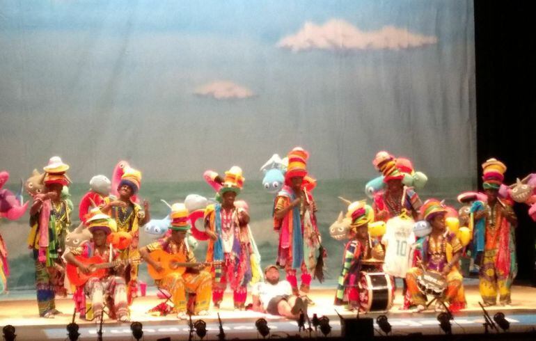 Actuación de No te quemes todavía en su actuación del COAC 2017