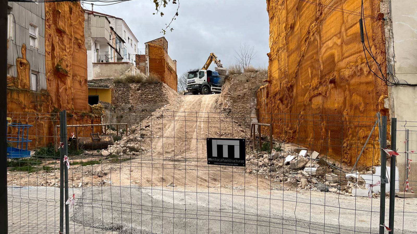 Obras en la calle Sant Mateu de Alcoy