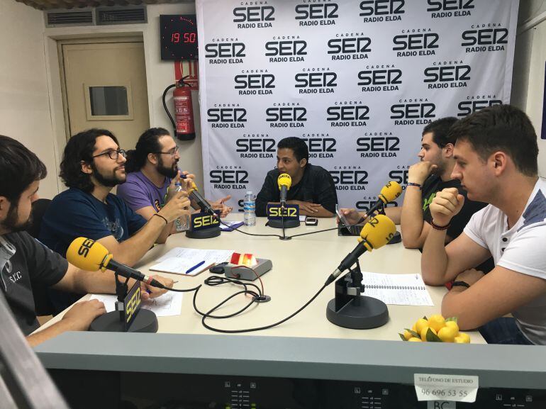 Tertulia jóvenes políticos