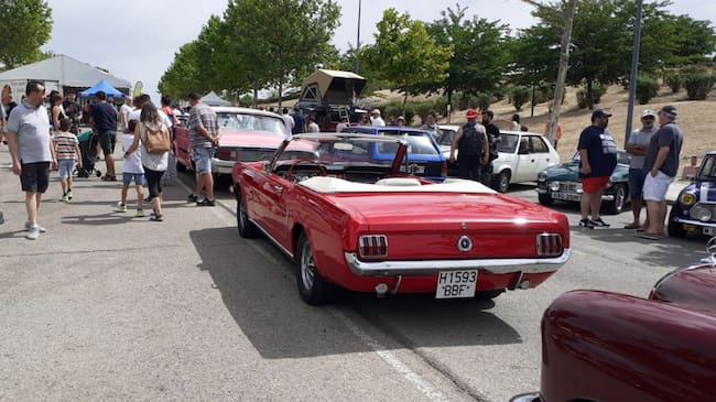 Concentración de Vehículos Clásicos y Deportivos de Paracuellos de Jarama