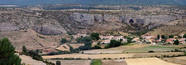 Barrio de La Cueva en Vega del Codorno (Cuenca).