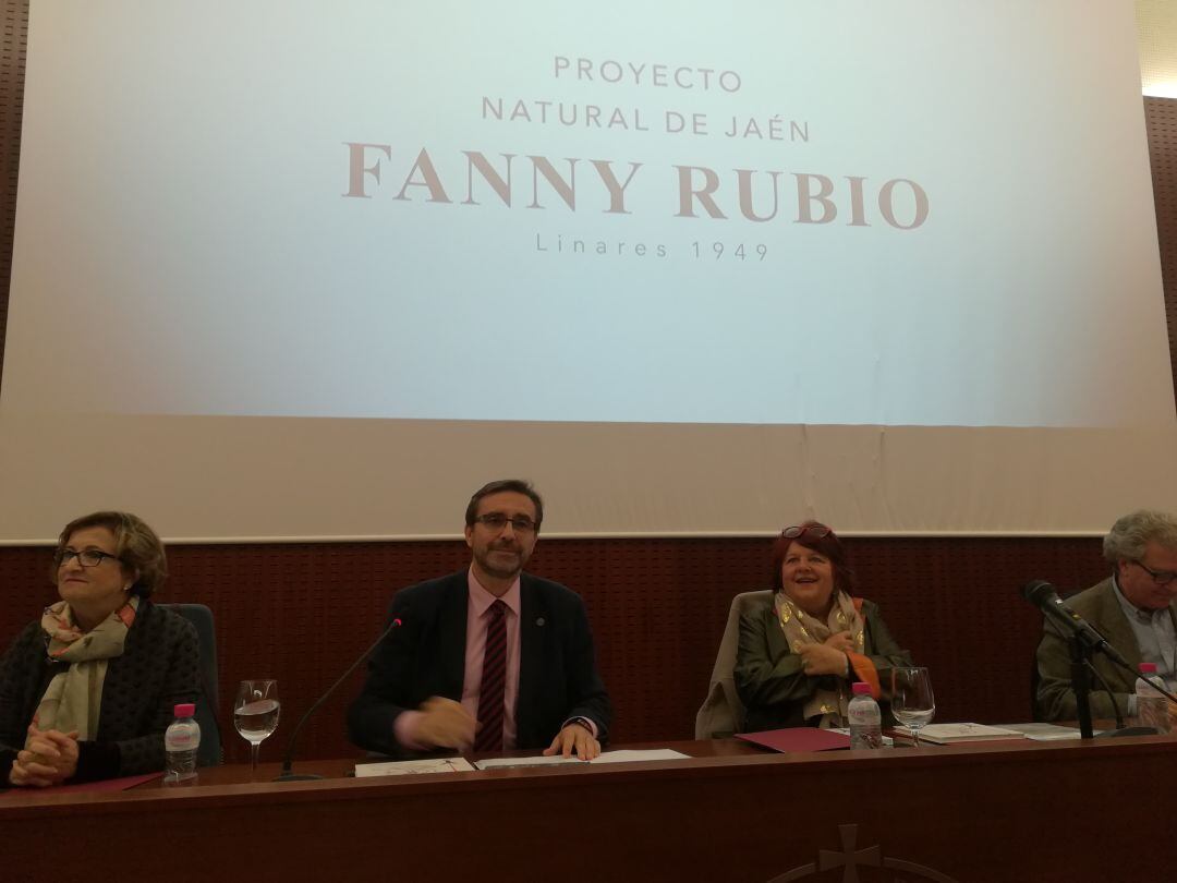 Homenaje a Fanny Rubio en "Natural de Jaén".