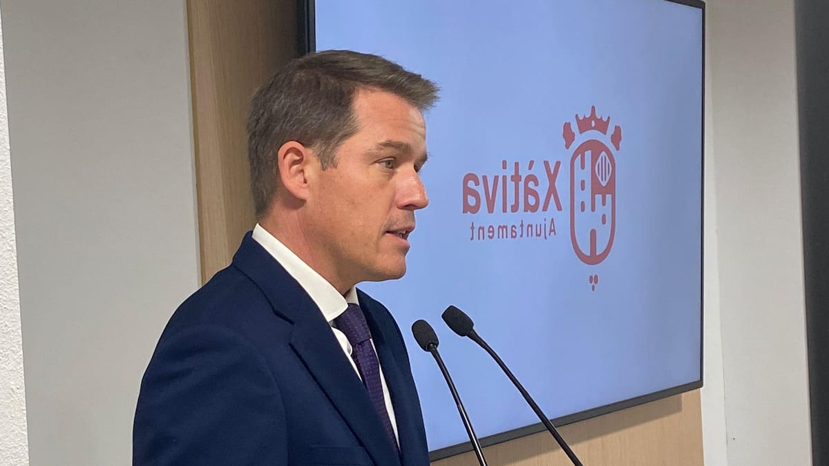 Intervención sobre FITUR del alcalde, Roger Cerdà, en "Hoy por hoy Xàtiva y comarcas"