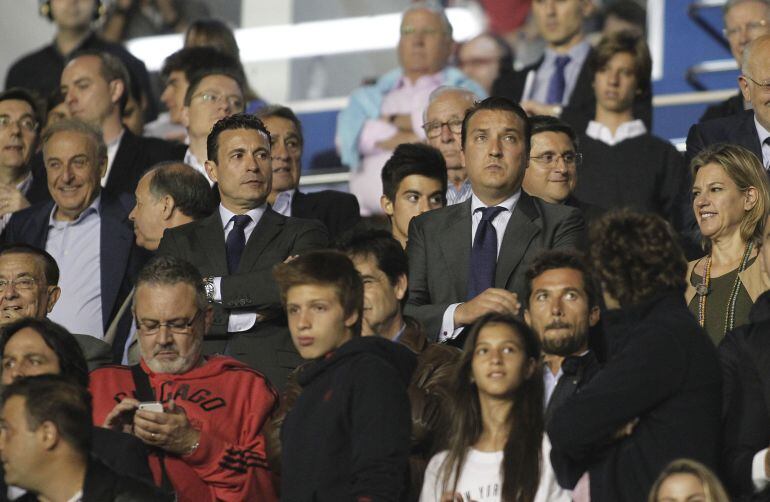 10/05/14 PARTIDO PRIMERA DIVISION LEVANTE - VALENCIA
  PALCO AMADEO SALVO QUIQUE PINA PRESIDENTE 