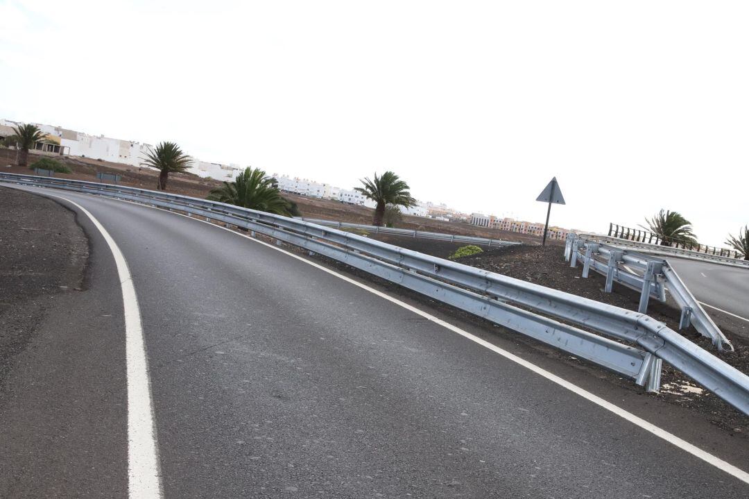 Las barreras instaladas en ambas carreteras.