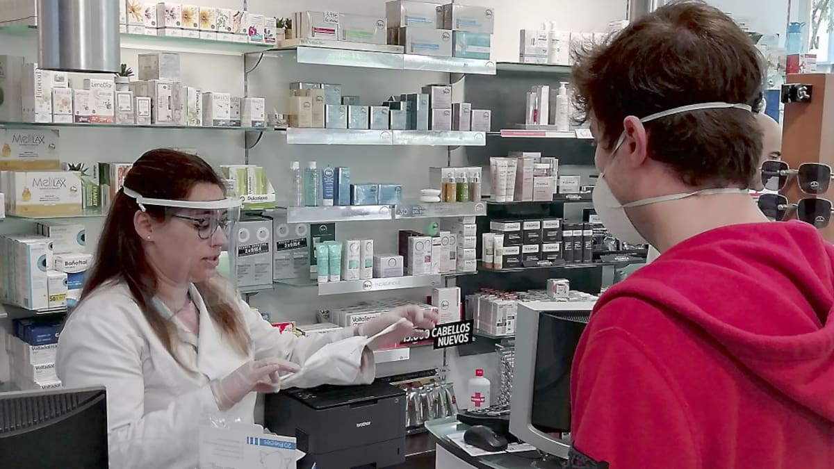 Los farmacéuticos de Castellón denuncian el precio de las mascarillas