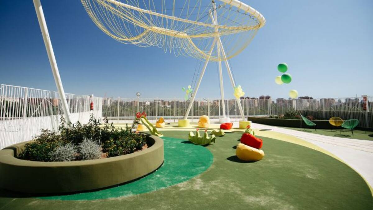 Entrevista a Mónica Almiñana, gerente del hospital La Fe