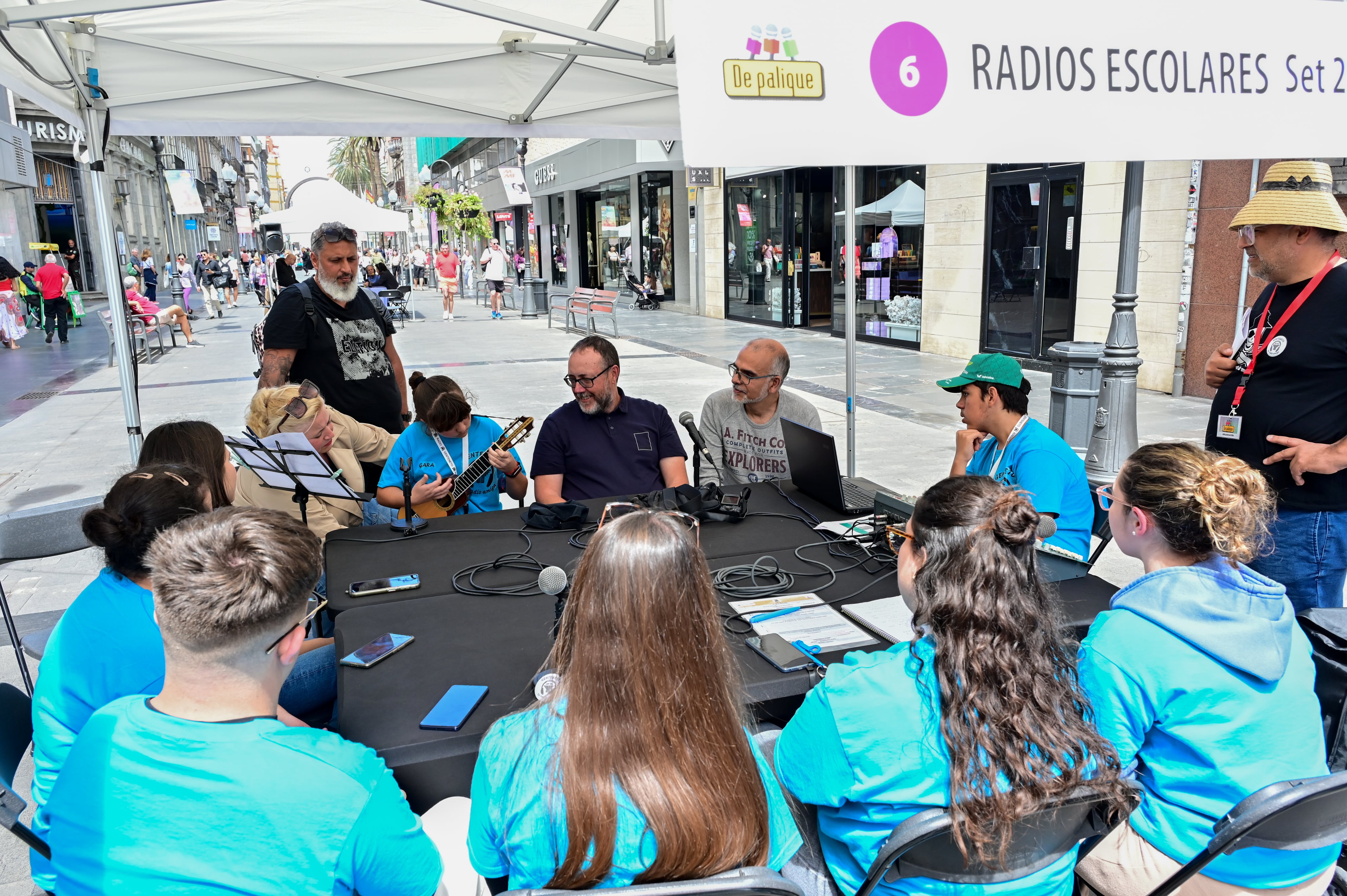 De Palique premia a personalidades y organizaciones que han sido importantes en estos diez años