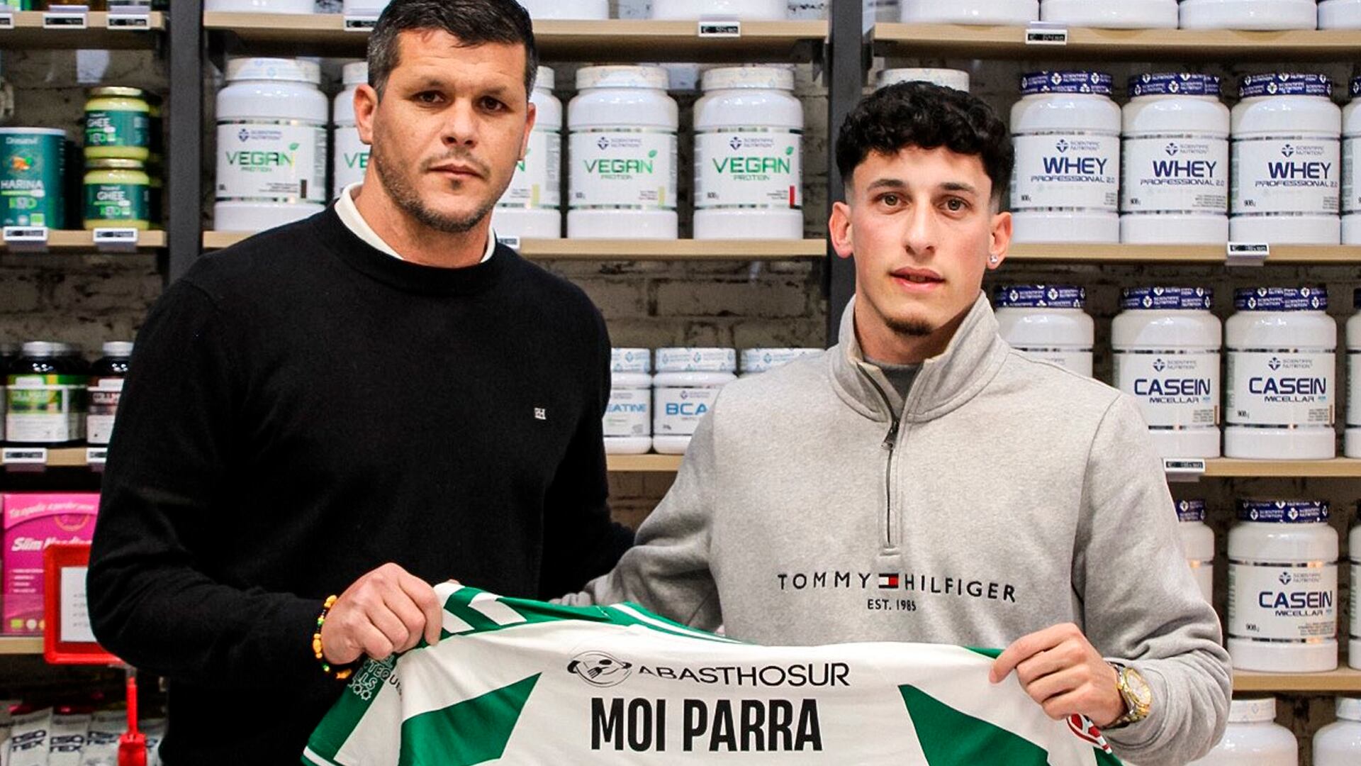 Álvaro Silva y Moi Parra en la presentación del Antequera CF