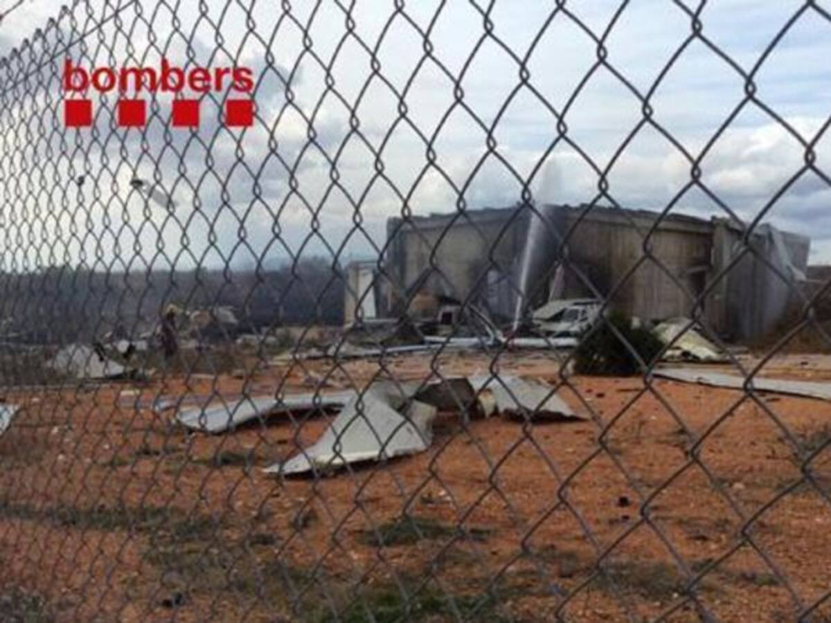 Una explosió a la fàbrica de pirotècnia a Rodonya sense cap persona ferida