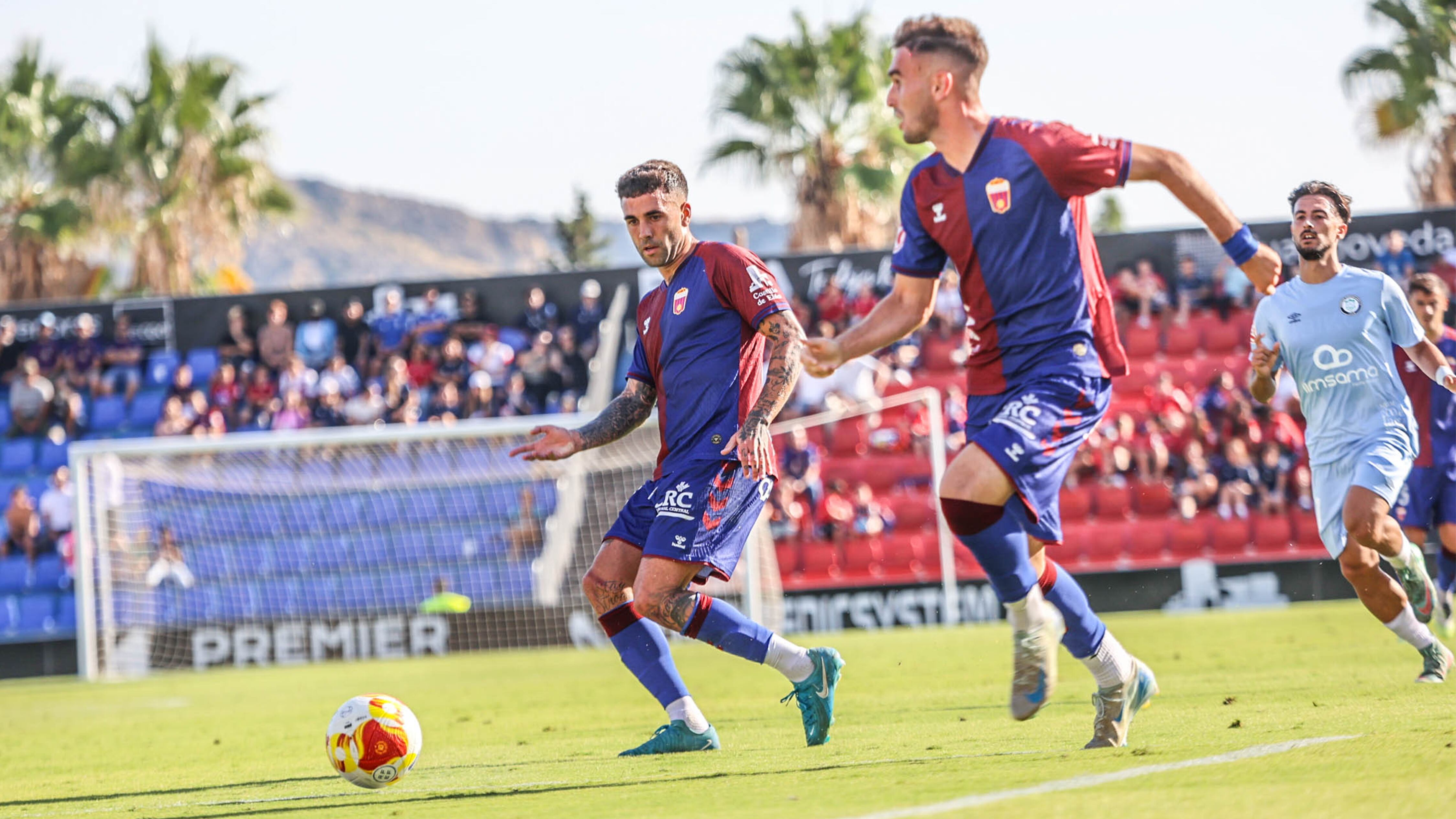 El Eldense busca su primera victoria fuera de su estadio