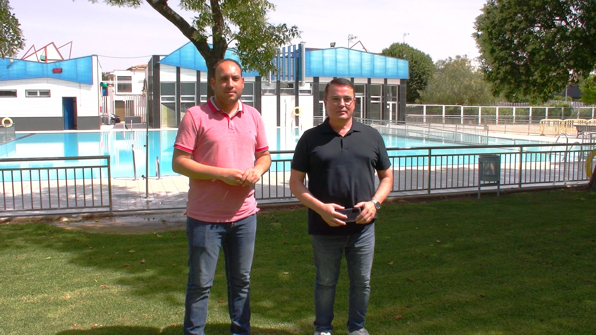 El concejal de Deportes, Jose Antonio Oria y el alcalde de Andújar, Pedro Luis Rodríguez han llevado a cabo una visita técnica