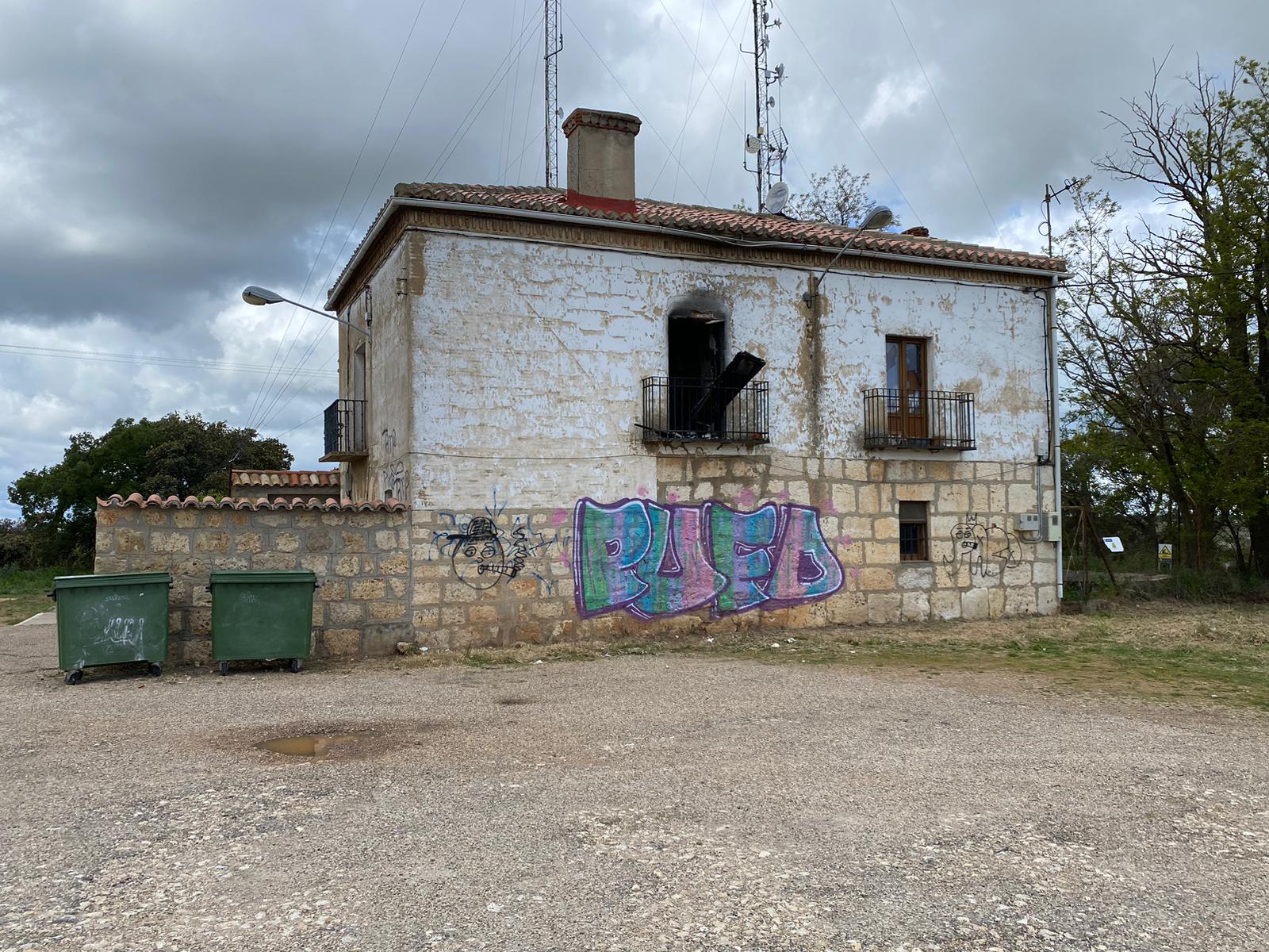 Estado de uno de los edificios del Monte el Viejo