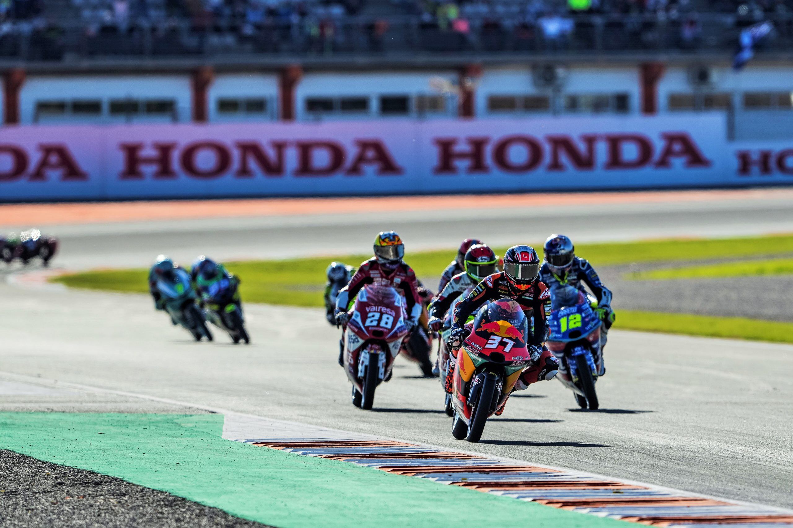 El vigente campeón de Moto 3 ha pasado por la Cuna de Campeones