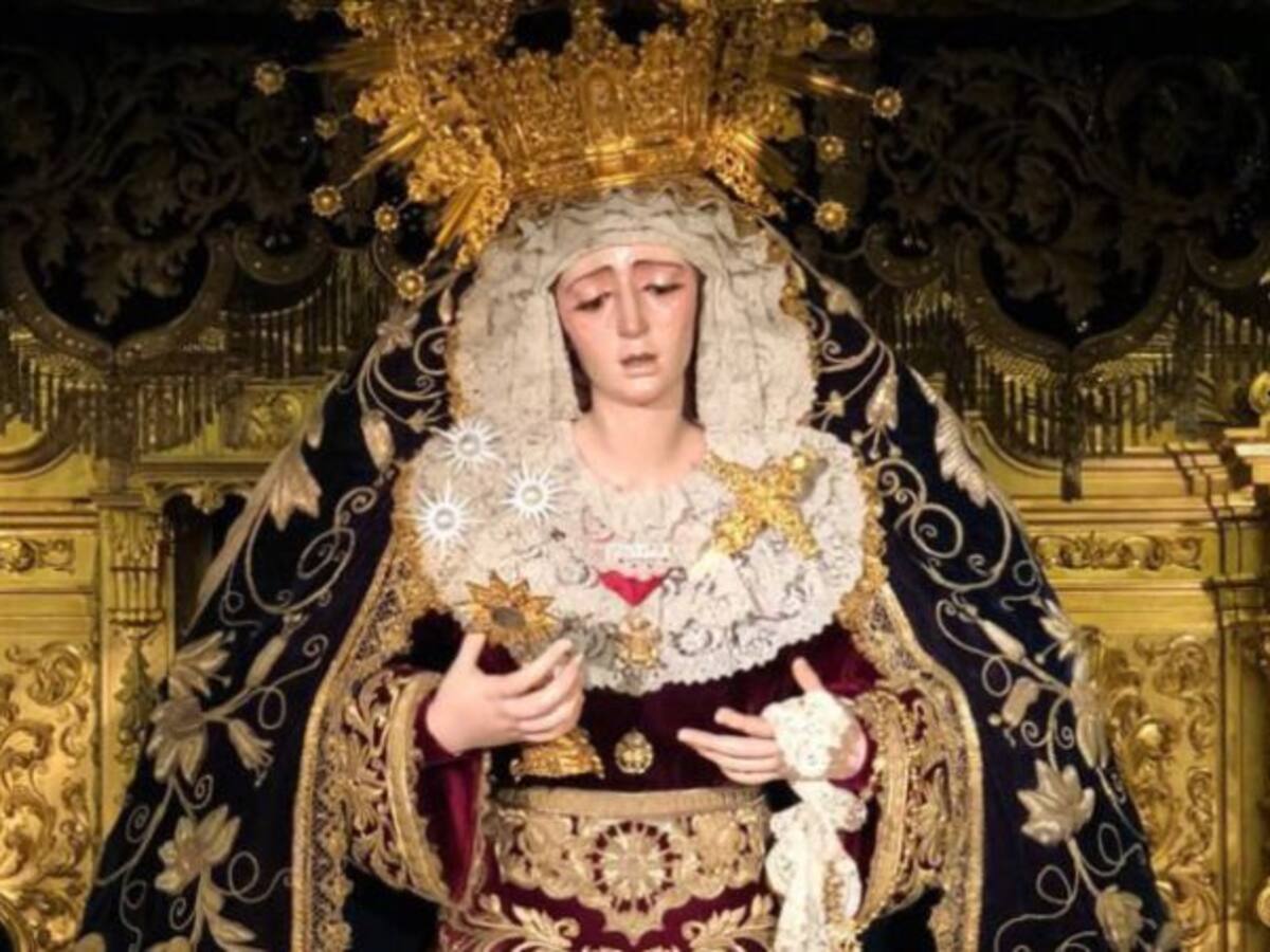 La Estrella retrasa un cuarto de hora su entrada