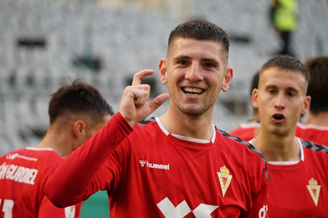 Alberto Toril celebra su gol ante el Córdoba