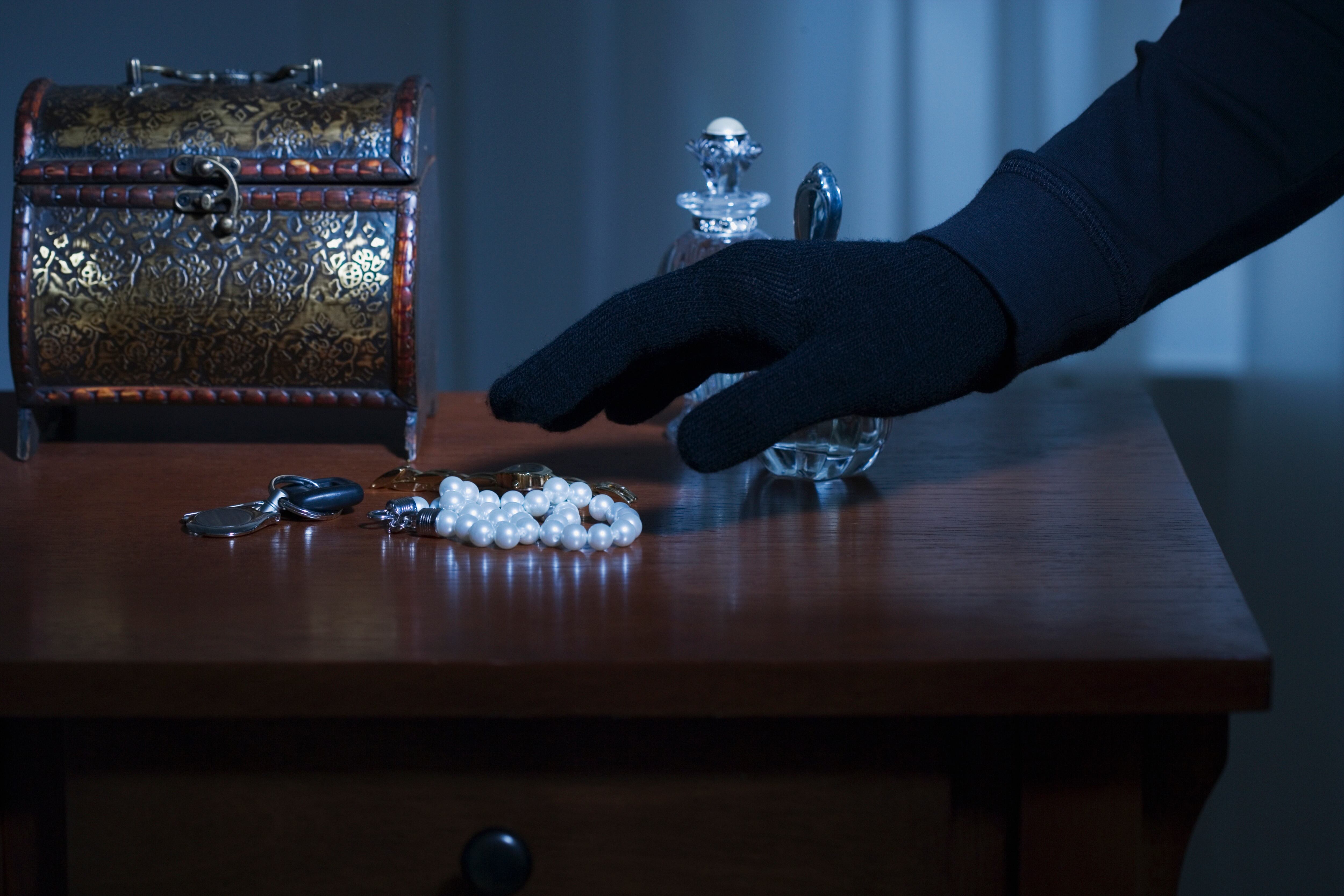 Una de las arrestadas contaba con antecedentes.