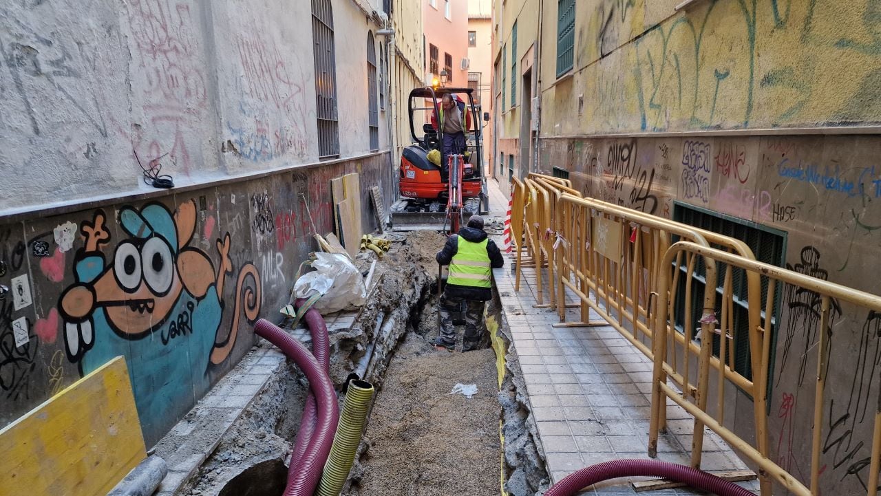 Operario en una obra en Granada