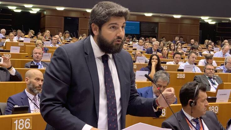 García Page y López Miras evidencian las diferencias sobre el electoralismo o no del desbloqueo de 4.500 millones a las comunidades