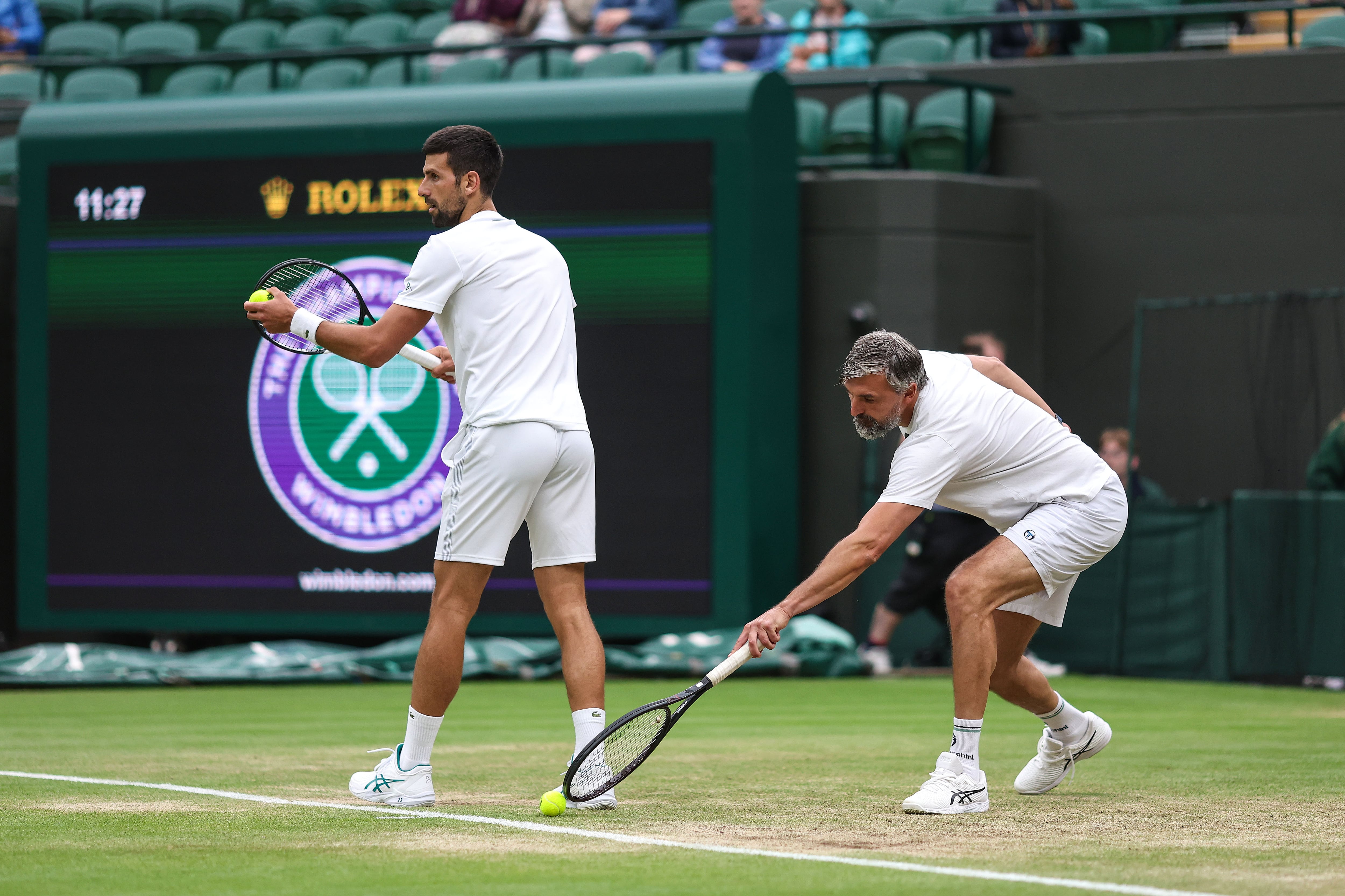 Novak Djokovic anuncia que deja de trabajar con Goran Ivanisevic. (Charlotte Wilson/Offside/Offside via Getty Images)