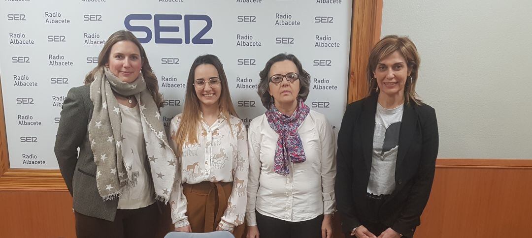 Laia Fabado, Lucía Bascuñana, Concha Villaseñor y Carmen Juste, en Radio Albacete