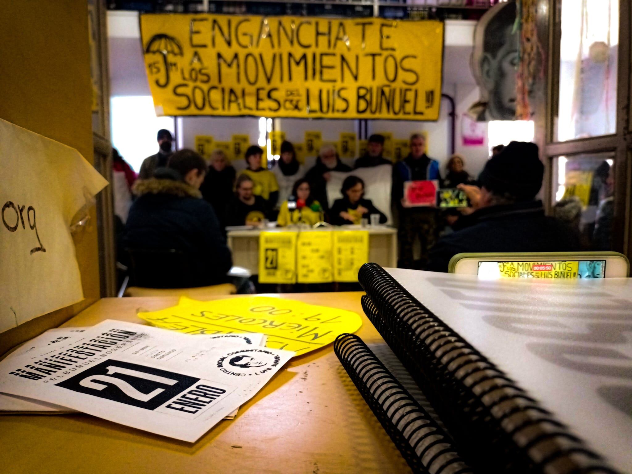 La Asociación del Centro Social Comunitario Luis Buñuel presentaba el calendario de movilizaciones para no ser desalojados