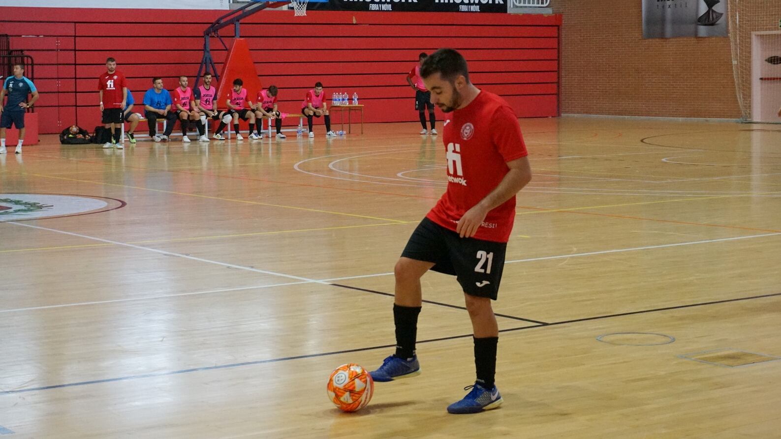 Nueva Elda Finetwork y Bisontes Castellón aparcan la liga para centrarse en la Copa