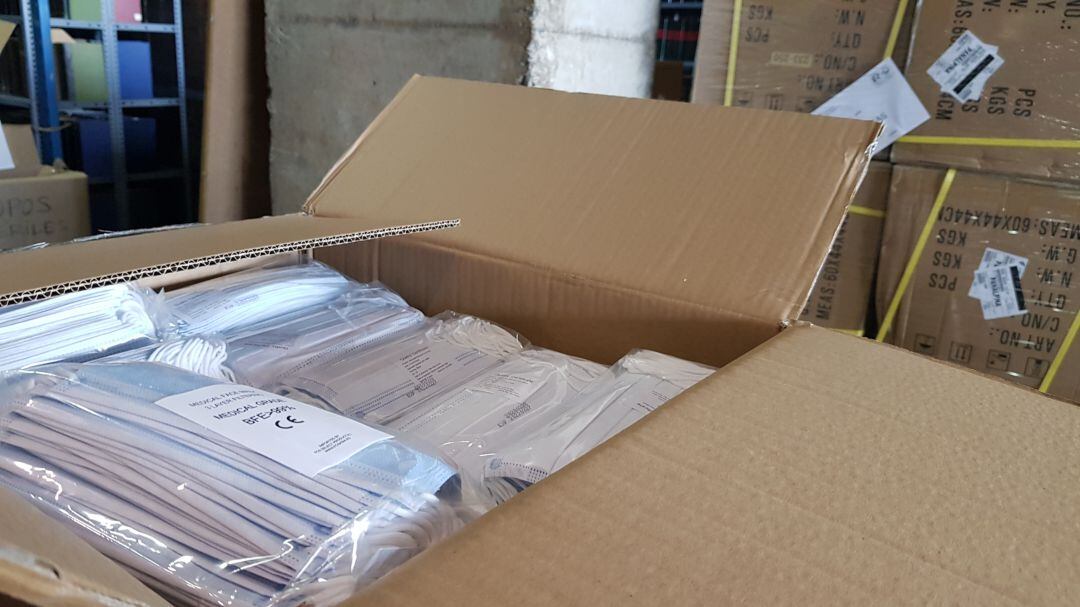 Cajas que incluyen los test rápidos. 