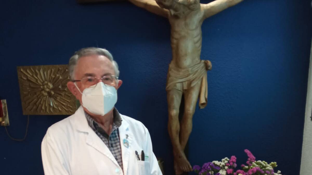 La Conferencia Episcopal Española reconoce la labor de Jaime Mozás en el Hospital de Barbastro