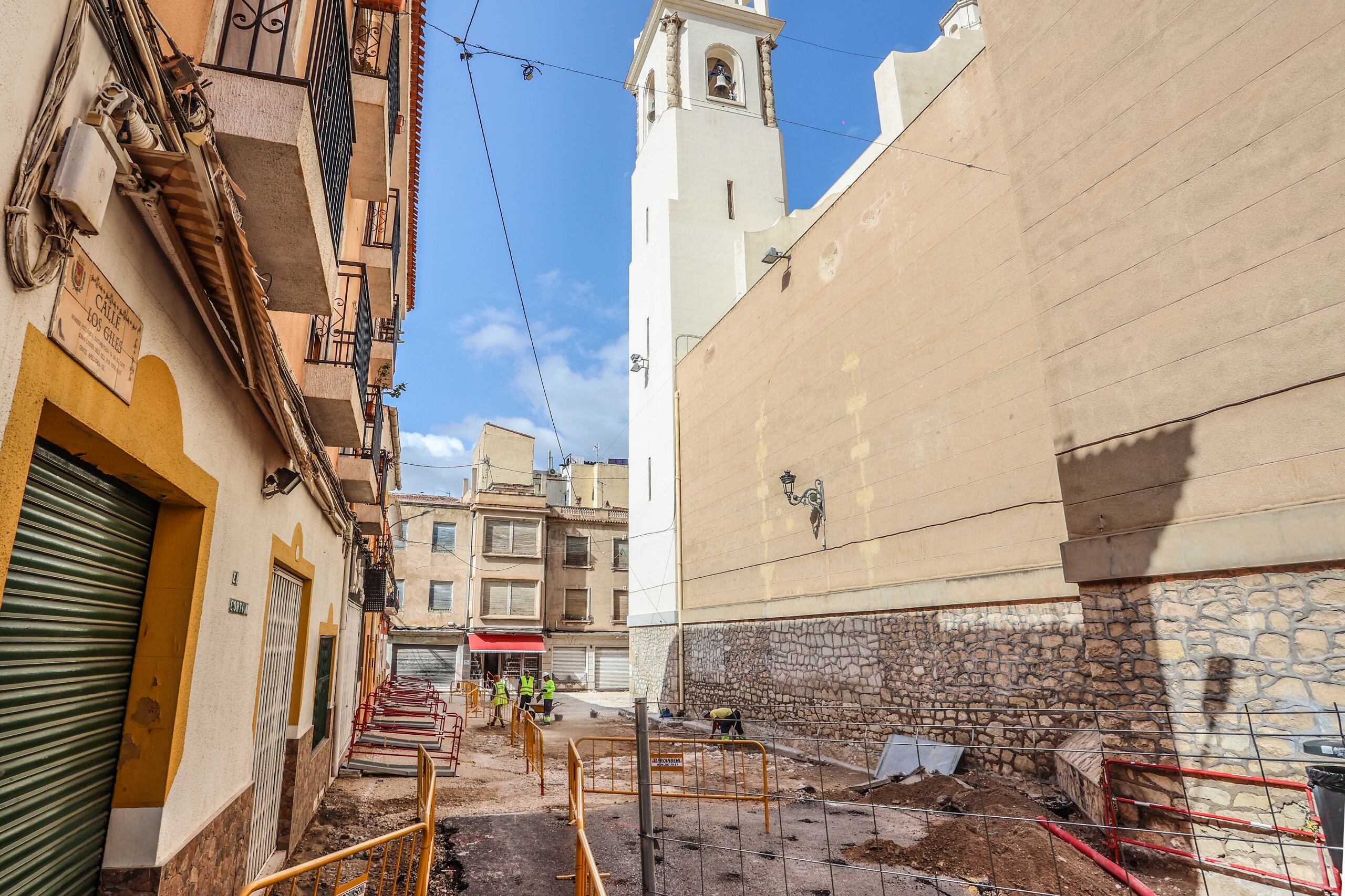 Vista de la calle Los Giles durante las obras.