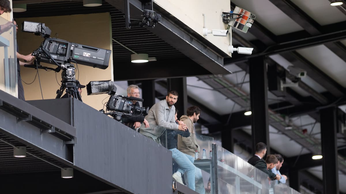 Piqué estalla contra el arbitraje del Andorra-Málaga: "Es un robo histórico, lo voy a subir a Twitter"