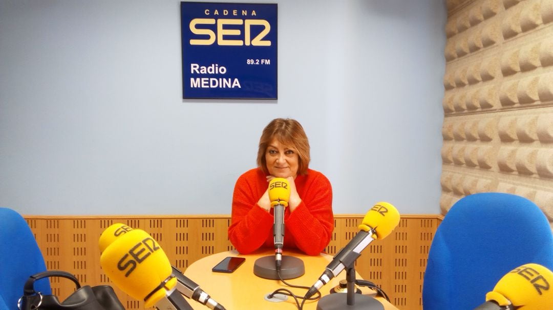 La alcaldesa de Medina del Campo, Teresa López, felicita las Navidades a sus vecinos