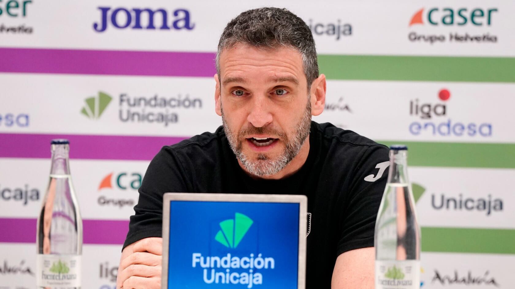 Ibon Navarro, en la sala de prensa del Martín Carpena