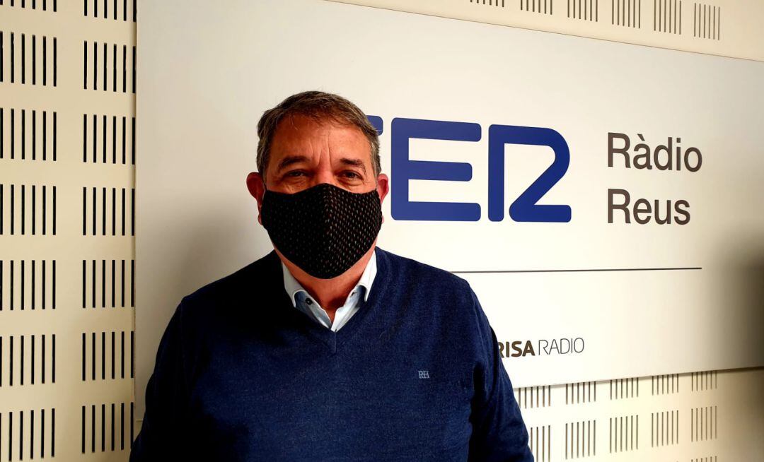 Carles Prats als estudis de Ràdio Reus