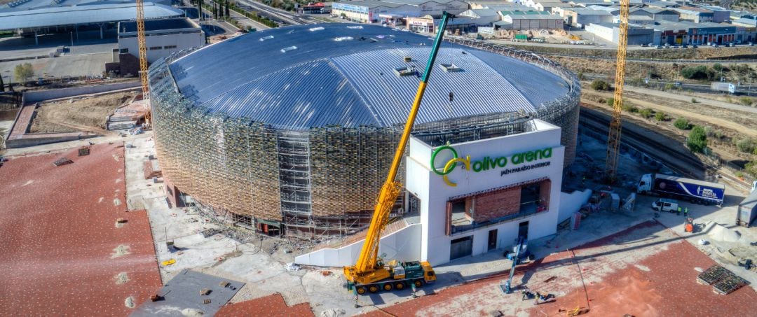 Vista aérea del Olivo Arena, aún en obras.