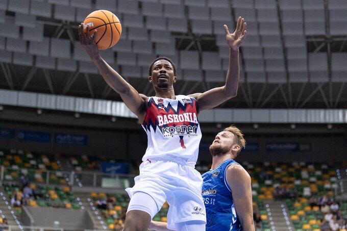 Mamadi Diakite anotó 9 puntos en el amistoso jugado en Burgos.