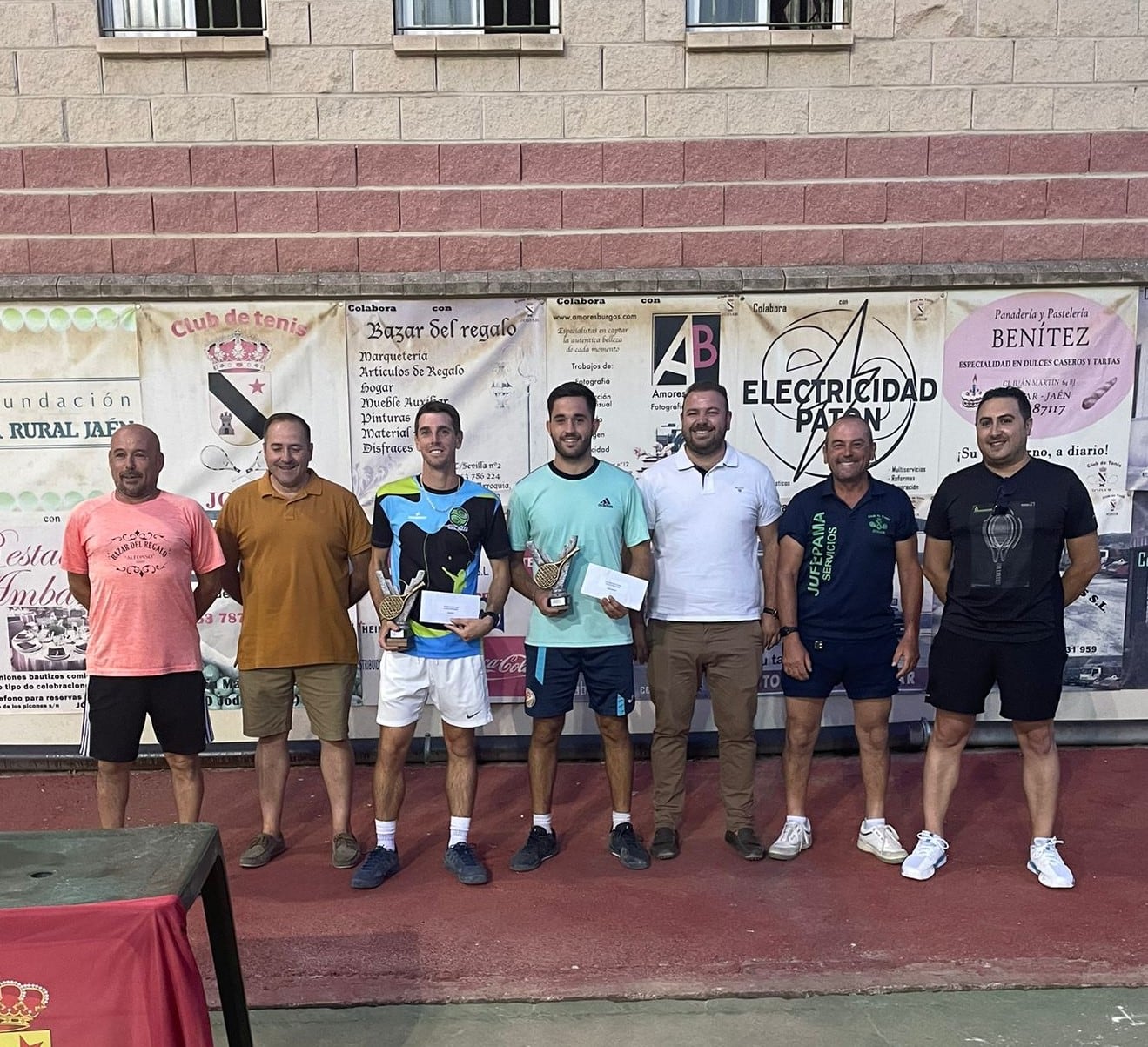 Entrega de trofeos a los finalistas de la XIV Maratón &#039;Ciudad de Jódar&#039;