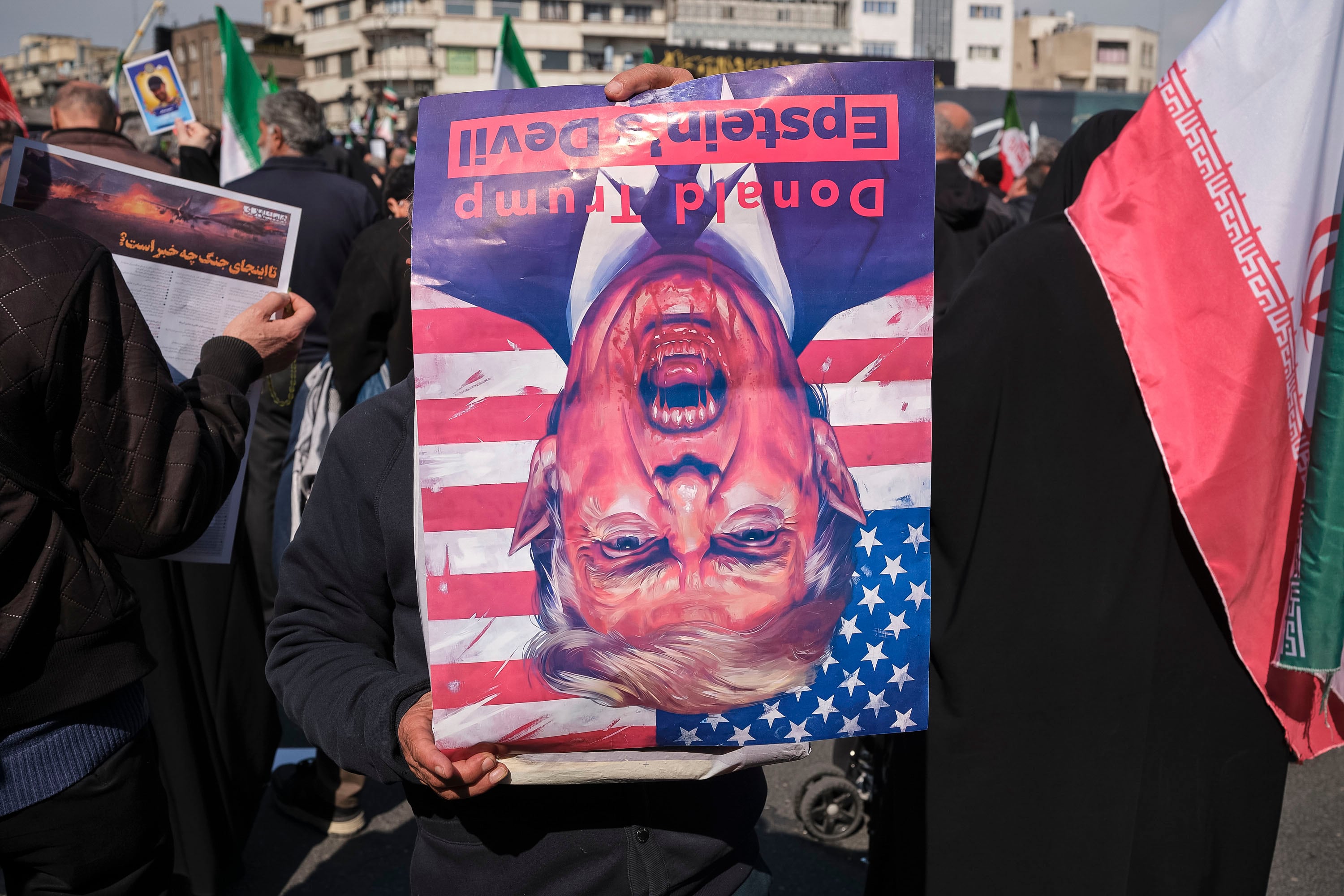 Tocado pero no hundido: las claves de la resistencia de Irán a los ataques de EEUU e Israel y sus posibles repercusiones