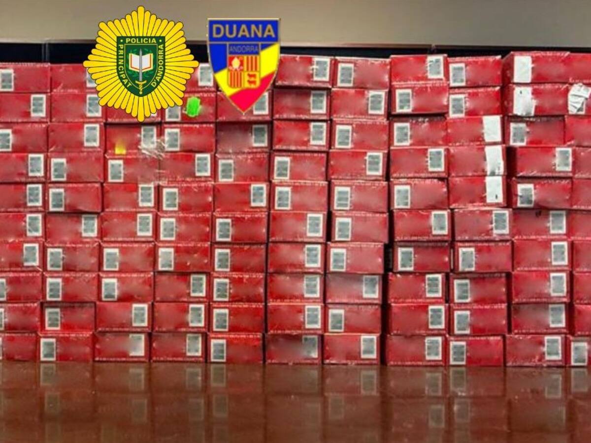 La Policia requisa més de 8.500 paquets de tabac de contraban al Pas de la Casa