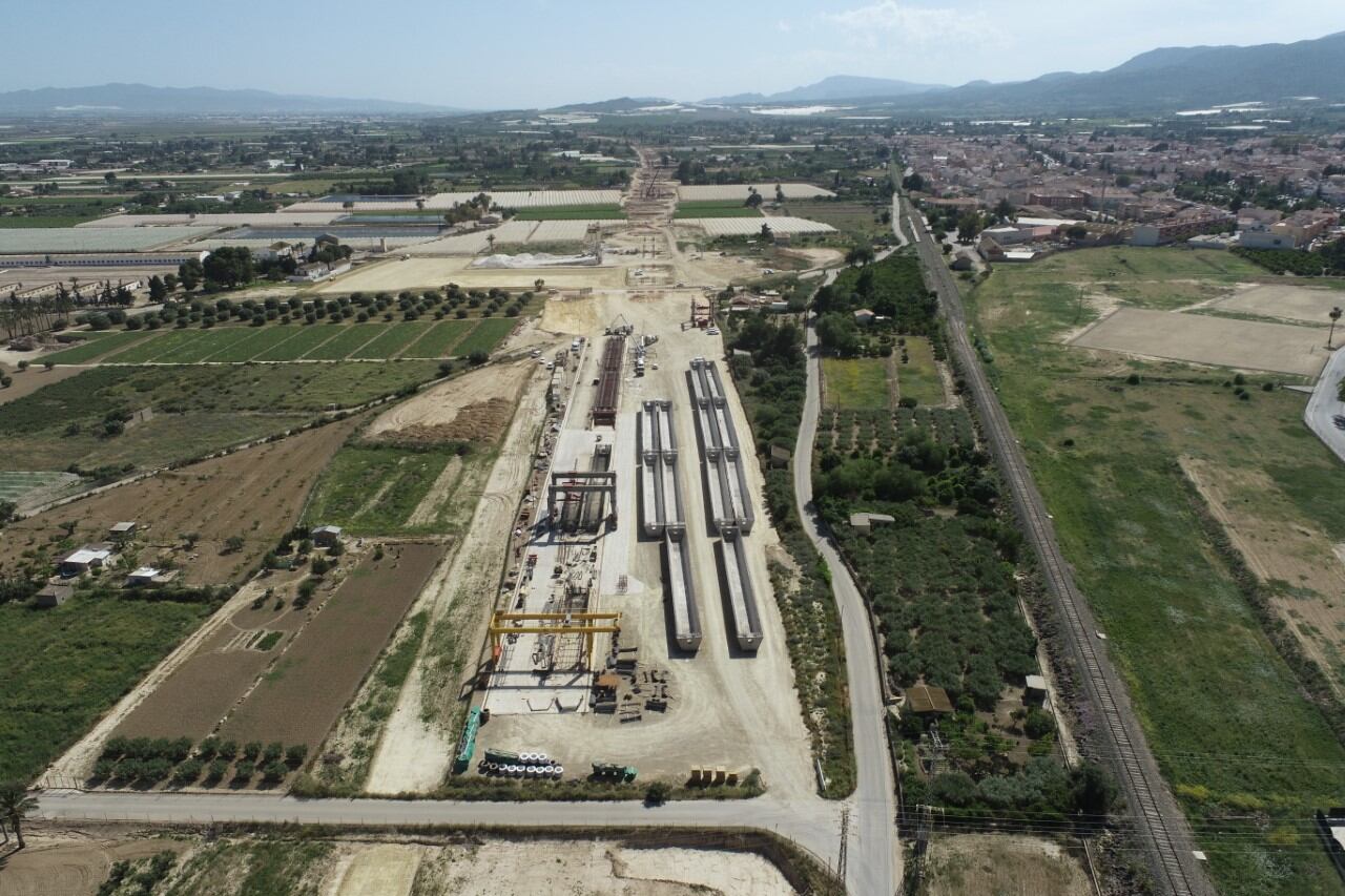 Adif Alta Velocidad invertirá más de 184 millones de euros a su paso por Totana. Foto: Obras del AVE Sangonera-Totana