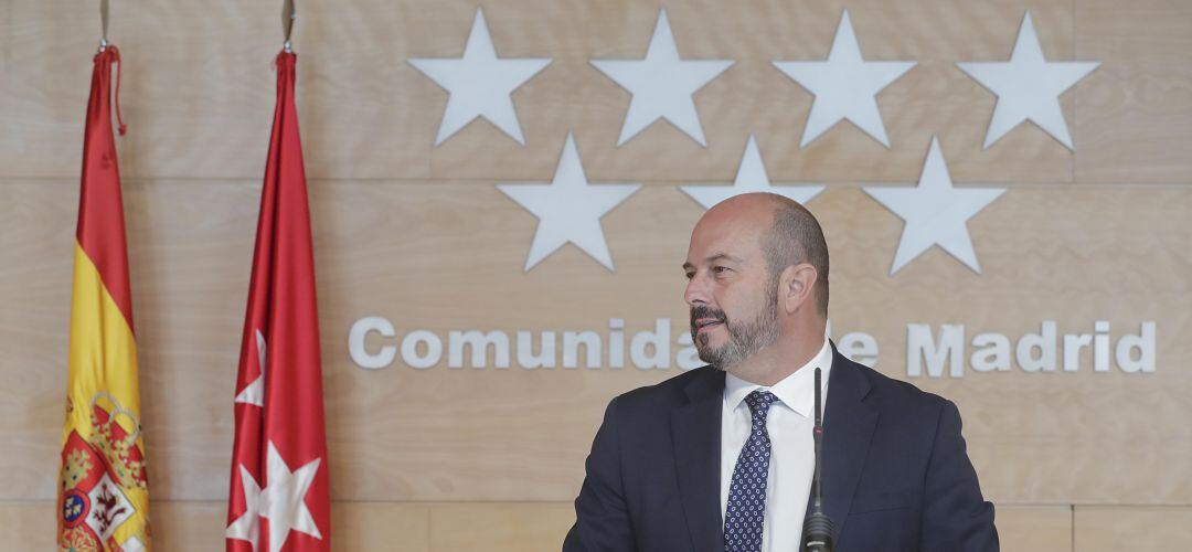 Pedro Rollán, presidente en funciones