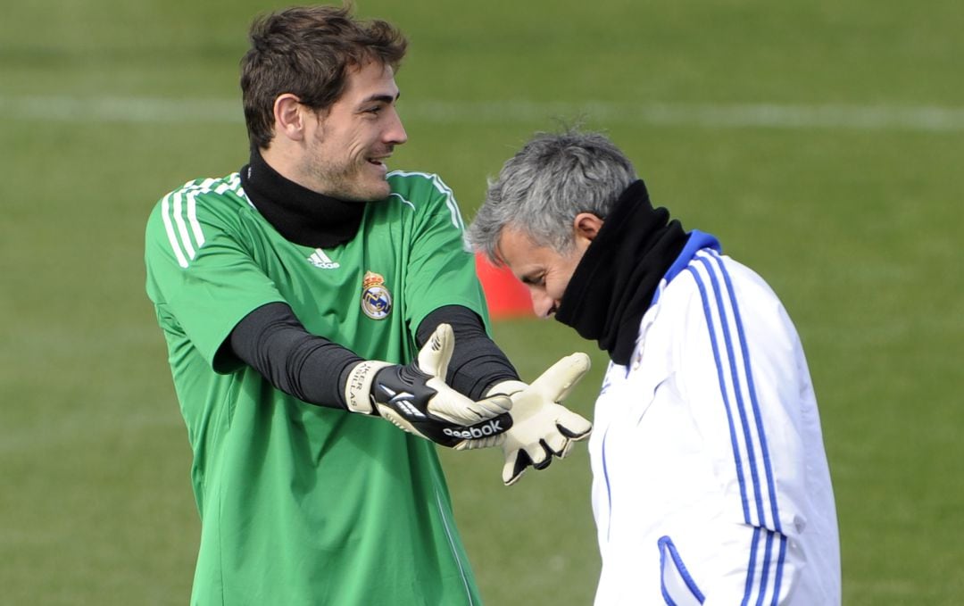 Casillas y Mourinho, en su etapa en el Real Madrid.